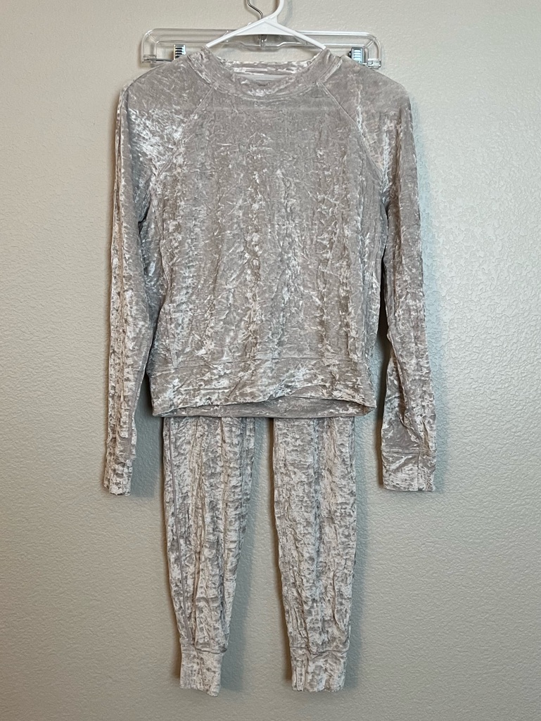 Lululemon Warm Down Crushed Velvet Set In Chrome Special Edition Nwot | Size 2